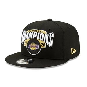 NWOT | LA Lakers 2020 NBA Champions Snap Back